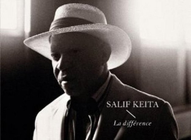 Salif Keita na okładce płyty "La Difference" /