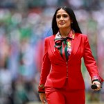 Salma Hayek niedawno skończyła 60 lat. Tak zmieniała się przez lata