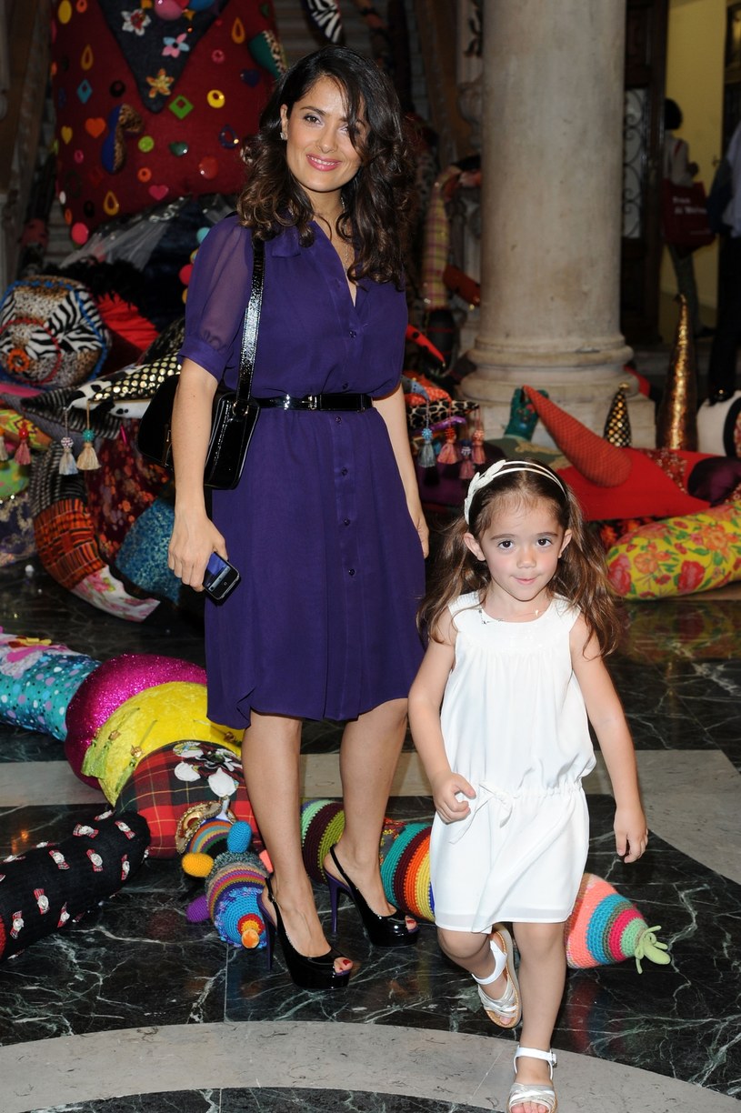 Salma Hayek z córką, 2011 rok /Daniele Venturelli /Getty Images