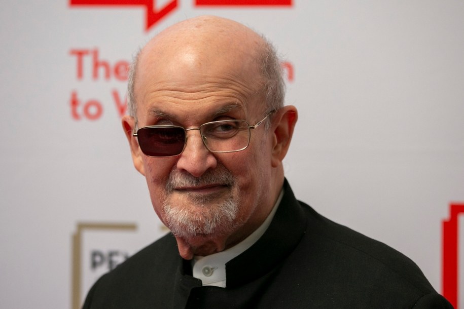 Salman Rushdie /SARAH YENESEL /PAP/EPA
