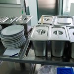 Salmonella na studniówce w Zamościu. 8 osób trafiło do szpitala