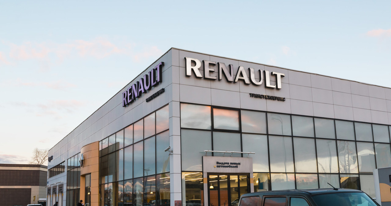 Salon Renault w mieście Kazań, Rosja. /123RF/PICSEL