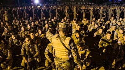 Salwador wysłał żołnierzy, by otoczyli miasto i wyłapali członków gangów