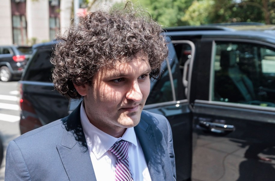 Sam Bankman-Fried na zdjęciu z lipca 2023 roku /JUSTIN LANE /PAP/EPA