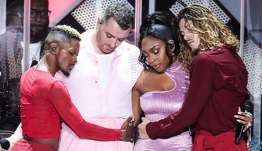 Sam Smith nagle przerwał koncert i przekazał smutne wieści. Później wyszła na jaw straszna prawda