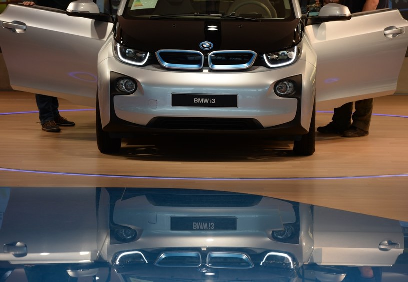 Samochód Apple będzie podobny do BMW i3? /AFP