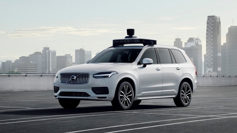 Samochód autonomiczny od Volvo i Ubera gotowy na podbój dróg /Geekweek