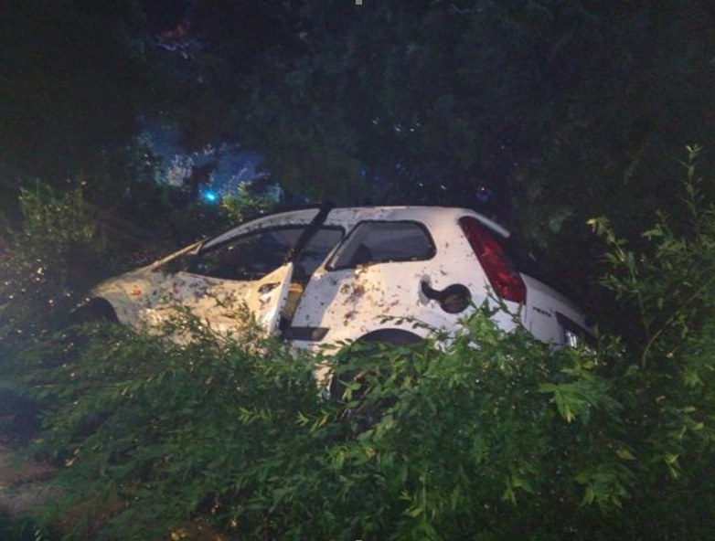 Samochód, którym jechał 19-latek /Straż Pożarna /