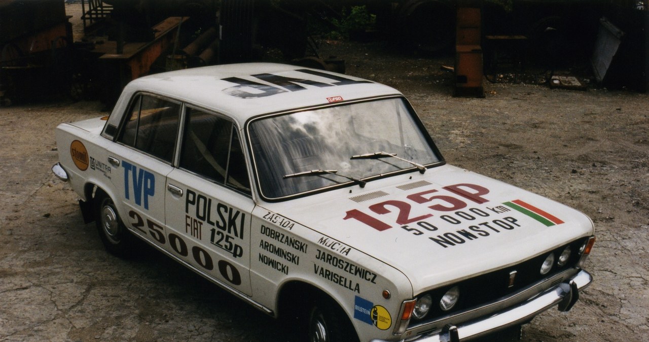 Samochód polski fiat 125p, na którym w 1973 r. przeprowadzono udaną próbę bicia rekordu w jeździe długodystansowej. Dziś w zbiorach Muzeum Techniki w Warszawie /Archiwum Tomasza Szczerbickiego