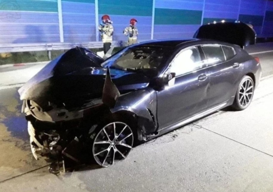 Samochód Sebastiana M. po wypadku na A1, fot. KM PSP Łódź /