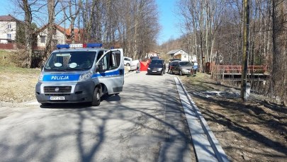 Samochód wjechał w dwie kobiety w Rychwałdku. Zginęły na miejscu