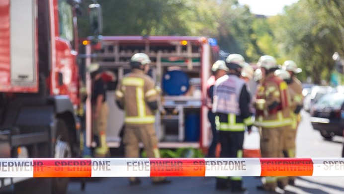 Samochód wjechał w grupę ludzi. Nie żyją dwie osoby