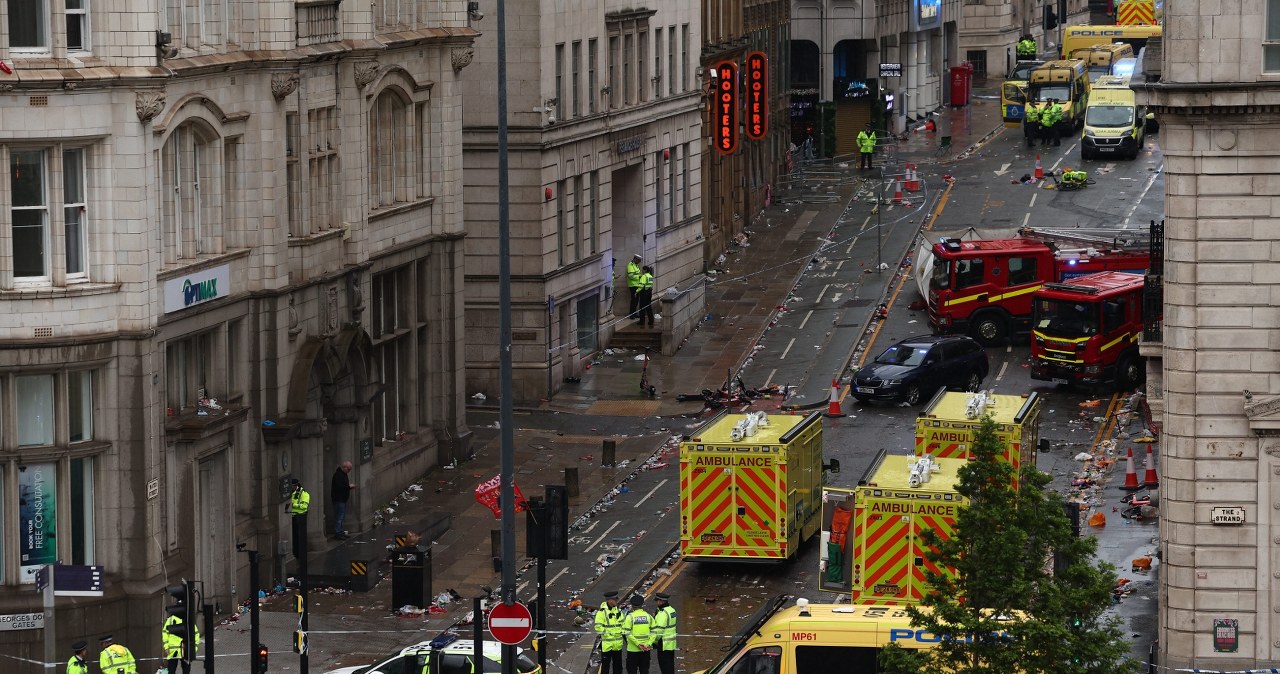 Samochód wjechał w grupę ludzi w centrum Liverpoolu