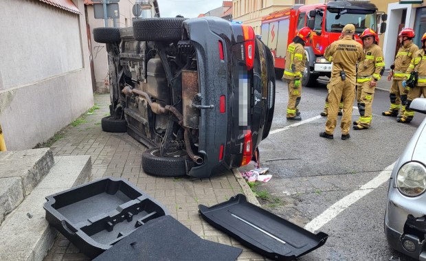 Samochód wjechał w grupę ludzi w Chełmnie. Wśród rannych dzieci
