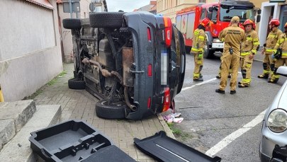 Samochód wjechał w grupę ludzi w Chełmnie. Wśród rannych dzieci