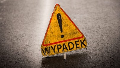 Samochód wjechał w pieszych w Koryczanach. Nie żyje 13-latka