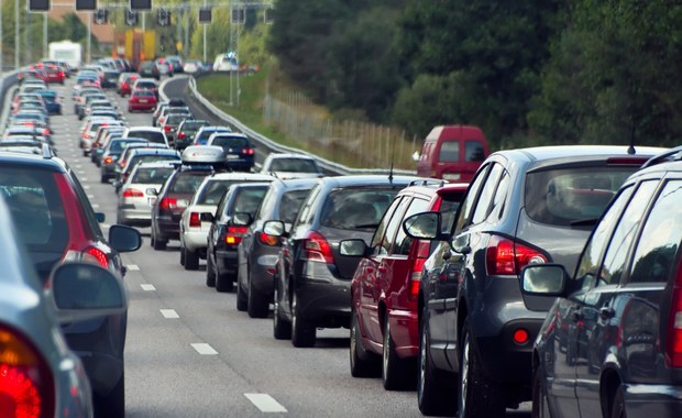 Samochody będą coraz droższe. Duże problemy branży motoryzacyjnej