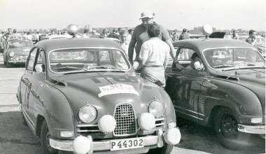 Samochody ekskluzywne w PRL. Do pooglądania przy hotelach albo na rajdach 