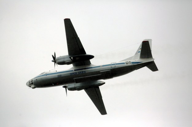 Samolot AN-30B /Tomasz Gzell /PAP