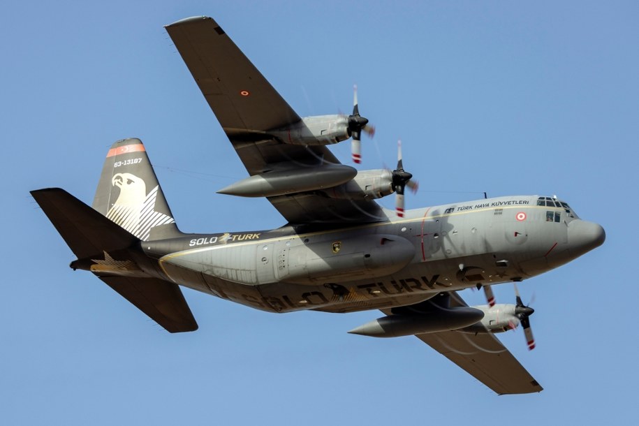 Samolot C-130 Hercules /Shutterstock