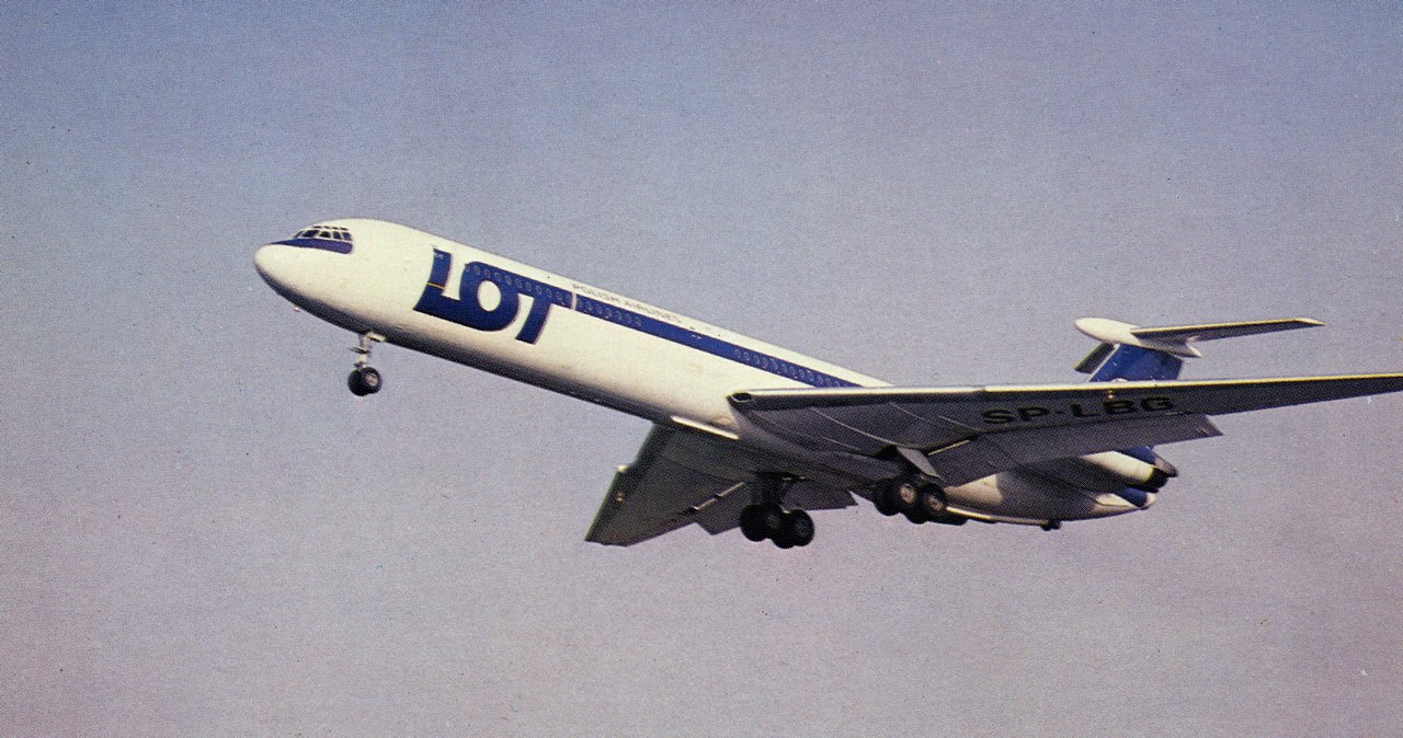 Samolot IŁ-62 "Tadeusz Kościuszko" rozbił się 9 maja 1987 roku w Lesie Kabackim. /FoKa / Forum /Agencja FORUM