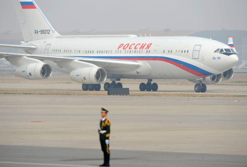 Samolot Putina może bez tankowania utrzymać się w powietrzu przez około 16 godzin /AFP
