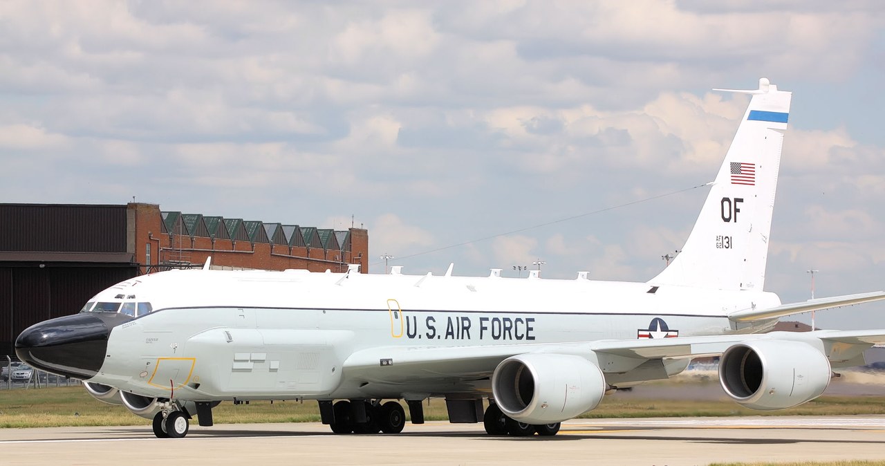 Samolot RC-135V/W River Joint /Tim Felce /Wikimedia
