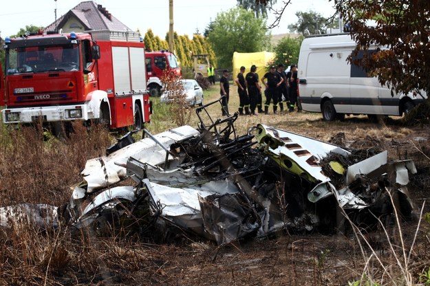 Samolot rozbił się 5 lipca ubiegłego roku /Waldemar Deska /PAP