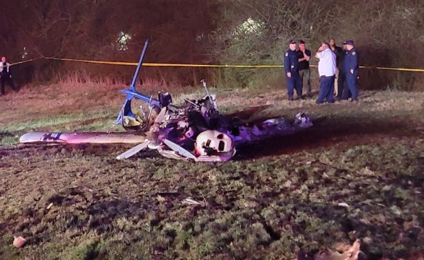 Samolot rozbił się na autostradzie. Są ofiary [WIDEO]