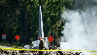 Samolot rozbił się podczas swojego ostatniego lotu. "Cud, że nie spadł na auta"