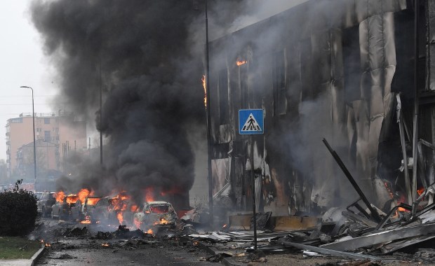 Samolot uderzył w budynek w Mediolanie. Wśród ofiar rumuński miliarder