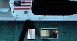 Samolot z Trumpem nagle zawrócony do bazy