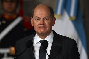 Samoloty bojowe dla Ukrainy. Stanowcza deklaracja Olafa Scholza