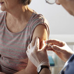 Samorząd lekarski apeluje o promocję szczepień przeciw grypie