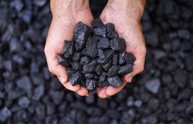 Samorządy będą sprzedawały węgiel? "Nie wyobrażamy sobie tego"