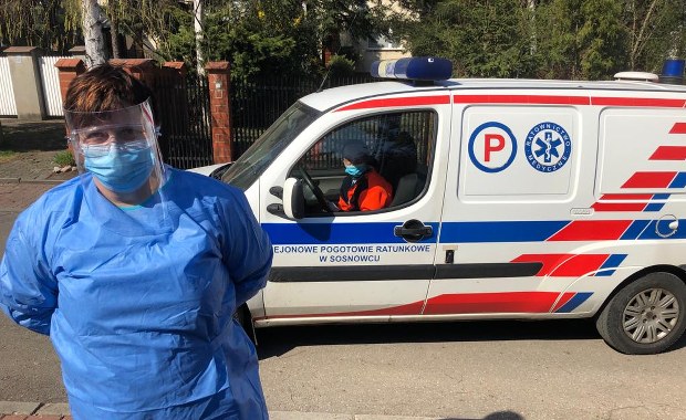 Samorządy w Śląskiem finansują wymazobusy, bo kolejki rosną