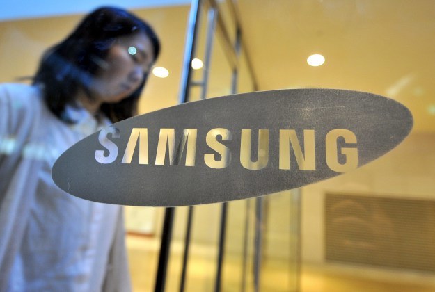 Samsung chce wiedzieć, co knują Apple i HTC /AFP