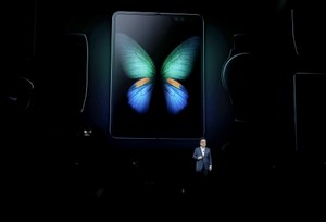 Samsung Galaxy Fold z opóźnioną premierą 