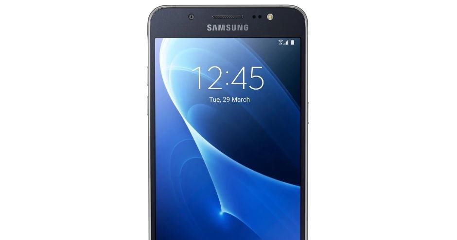 Samsung Galaxy J5 2016 /materiały prasowe