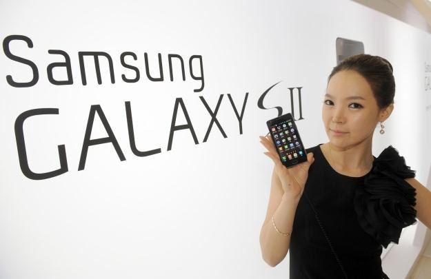 Samsung Galaxy S II został uznany przez was za najlepszy smartfon na świecie /AFP