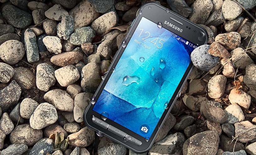 Samsung Galaxy Xcover 3 jest popularnym smartfonem /materiały prasowe