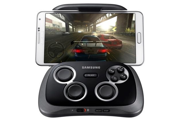 Samsung GamePad -  lekarstwo na problemy z graniem na smartfonach /materiały prasowe