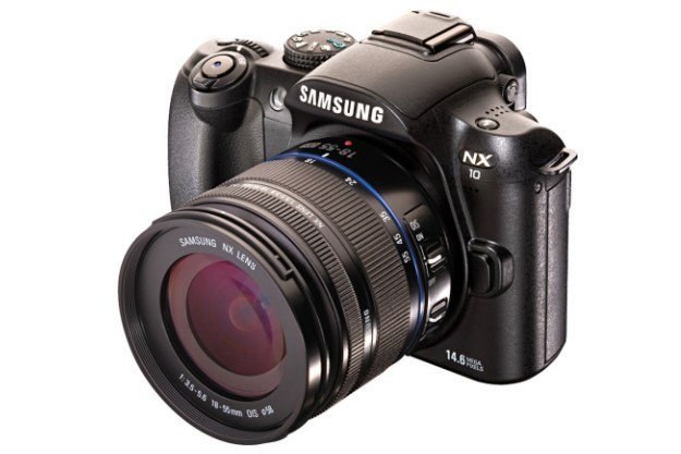 Samsung NX10 /materiały prasowe