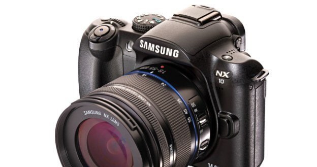 Samsung NX10 /materiały prasowe