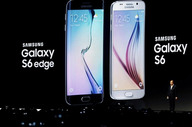 Samsung pokazał Galaxy S6 i S6 Edge /ALBERTO ESTEVEZ /PAP/EPA