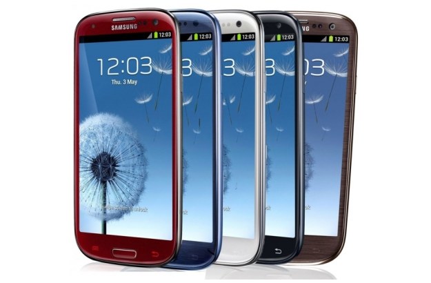 Samsung powinien zrezygnować z plastiku w serii Galaxy S /materiały prasowe