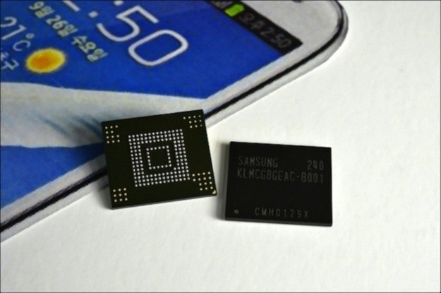 Samsung rozpoczyna produkcję pamięci NAND do urządzeń mobilnych /materiały prasowe