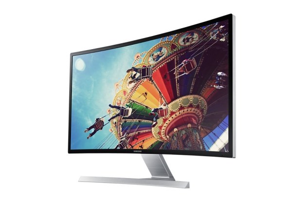 Samsung SD590C – zakrzywiony monitor dla graczy /INTERIA.PL/informacje prasowe