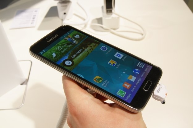 Samsung zachęca gratisami do kupna Galaxy S5. /INTERIA.PL