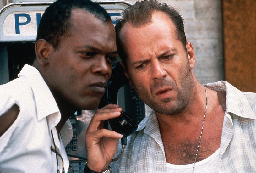 Samuel L. Jackson i Bruce Willis w filmie "Szklana pułapka 3" /AKPA
